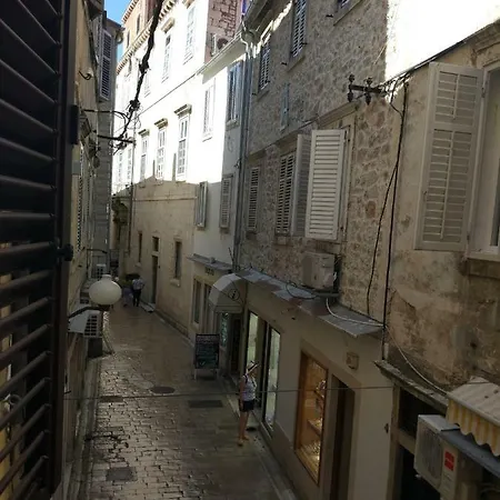 Ravkin Centar * Zadar